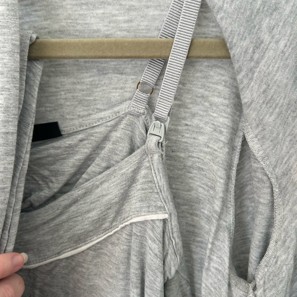 Pea in the Pod Gray Sleepwear Nursing Set - Picture 5 of 6